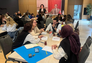 Eczacılar için dinleme değil, üretme zamanı! 